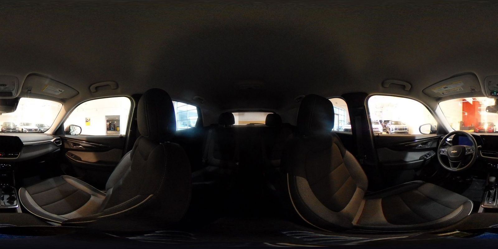 Used 2025 Chevrolet TrailBlazer LT image 40