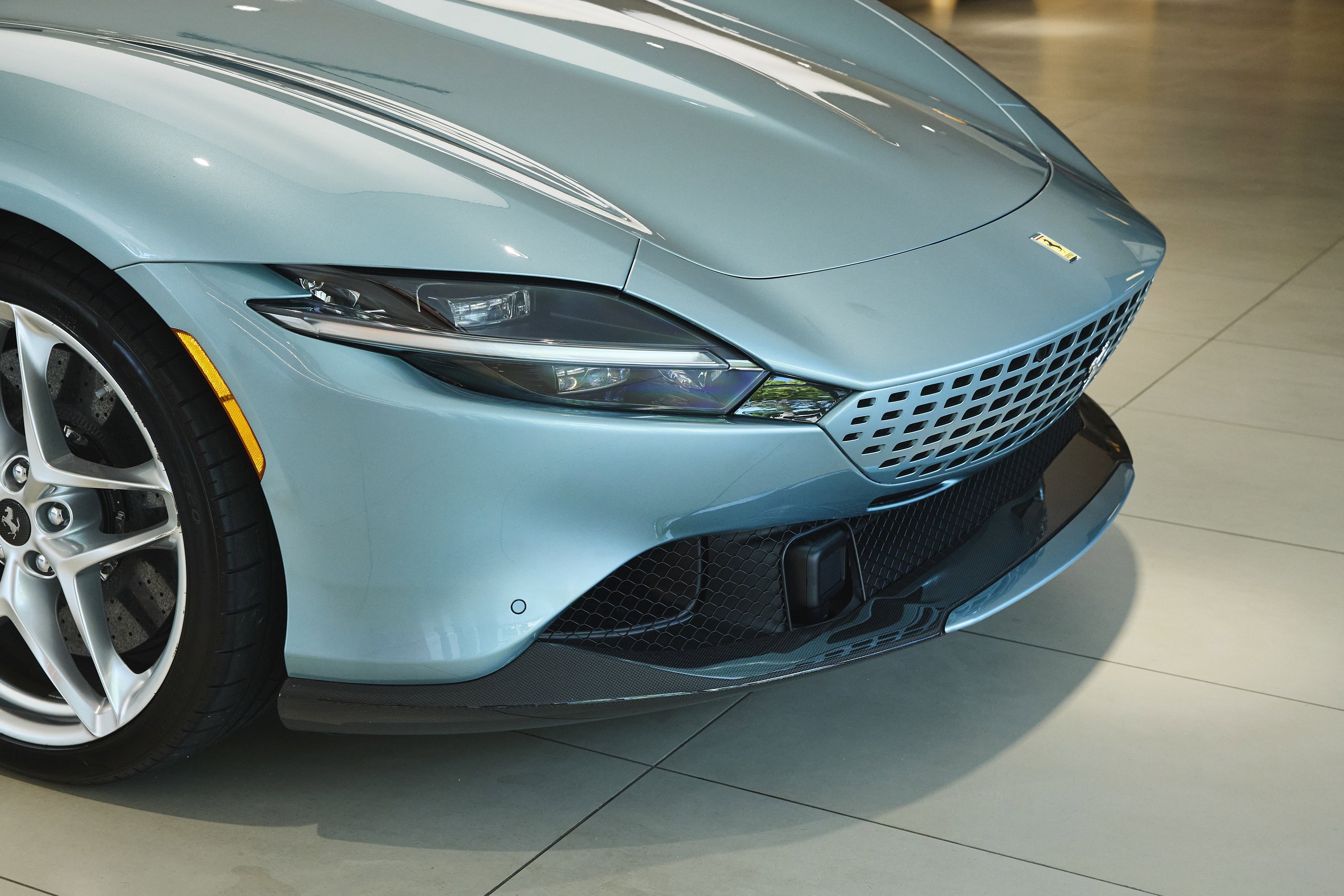 Used 2024 Ferrari Roma Spider RWD image 52