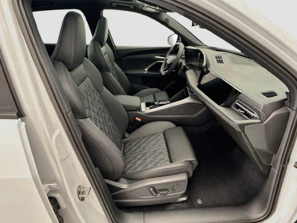 New 2026 Audi SQ5 Premium Plus AWD/4WD image 20