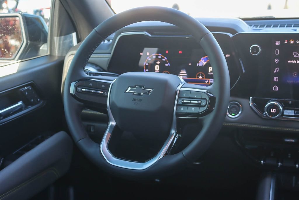 Used 2026 Chevrolet Colorado ZR2 w/ ZR2 Bison Edition image 14