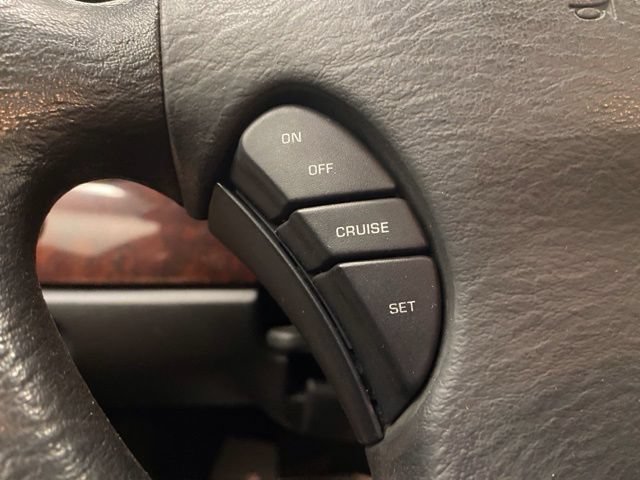 Used 2002 Chrysler Sebring LX FWD image 32
