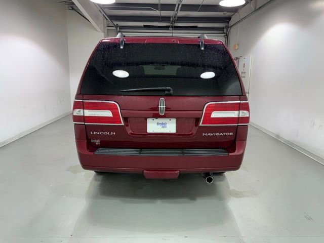 Used 2014 Lincoln Navigator 4WD image 6