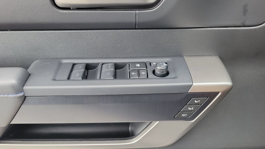 New 2026 Toyota Tundra Platinum AWD/4WD image 19