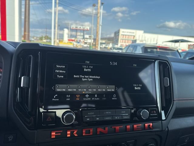 Certified 2025 Nissan Frontier PRO-4X image 23