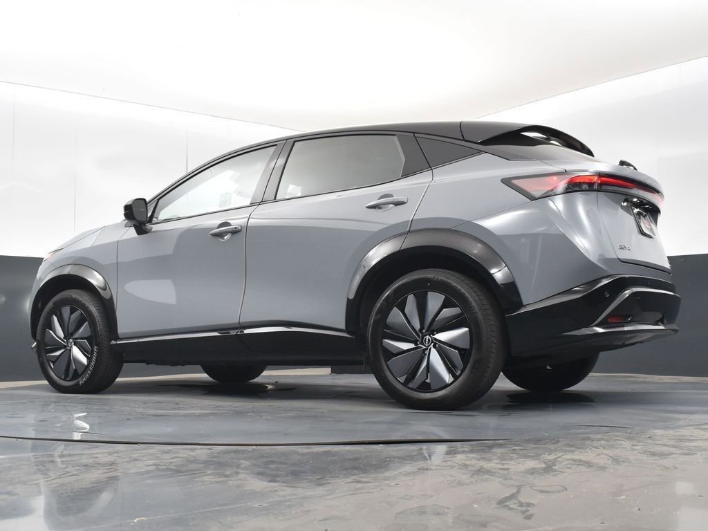 Used 2023 Nissan Ariya AWD image 40