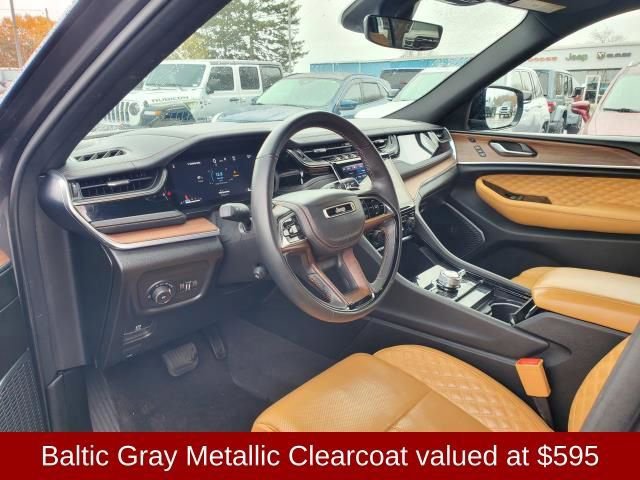 Used 2024 Jeep Grand Cherokee Summit w/ High Altitude Package image 14