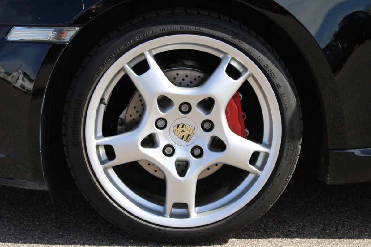 Used 2005 Porsche Boxster S image 9