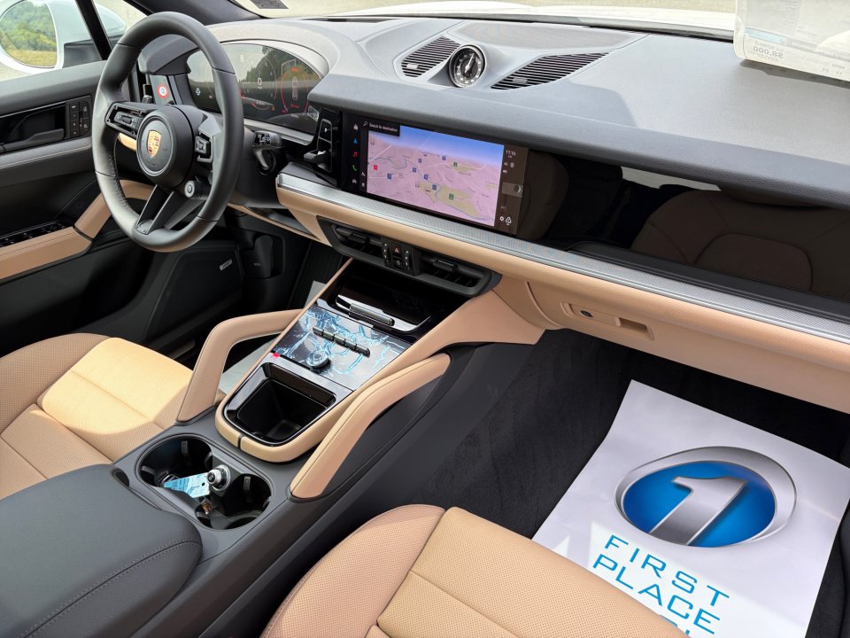 New 2026 Porsche Cayenne AWD/4WD image 18
