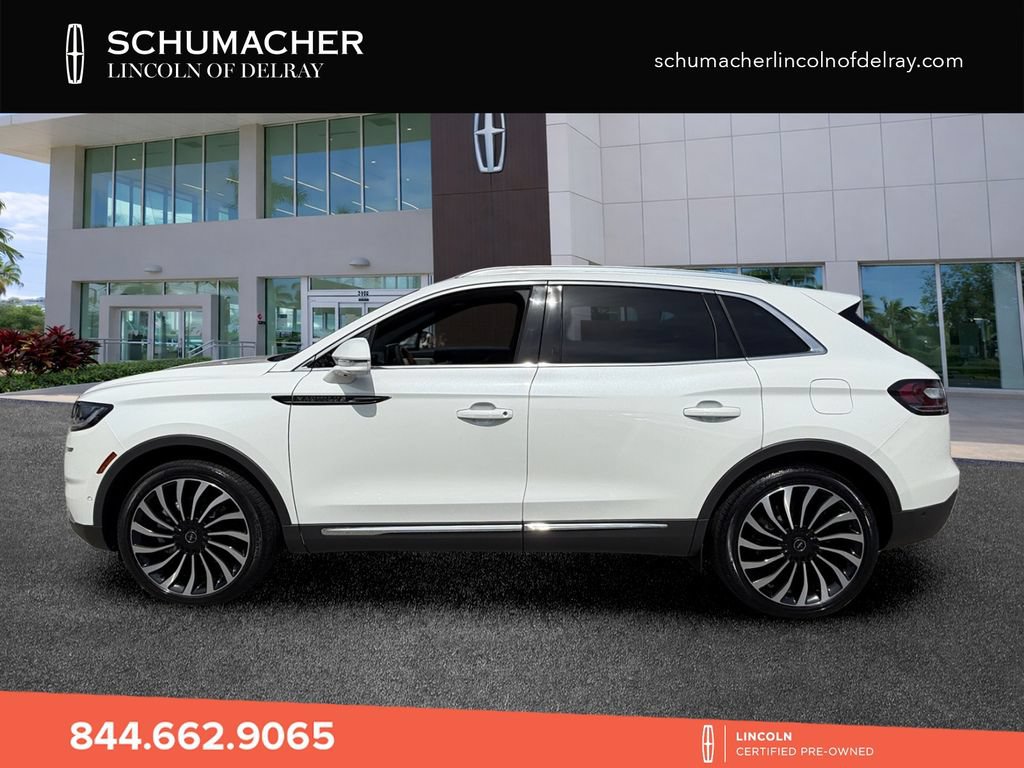 Used 2023 Lincoln Nautilus Black Label w/ Class II Trailer Tow Package AWD/4WD image 4