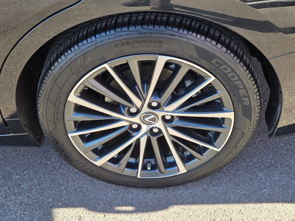 Used 2023 Lexus ES 350 w/ Premium Package image 10