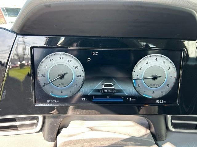 Used 2022 Hyundai Elantra SEL w/ Convenience + Premium Package FWD image 15