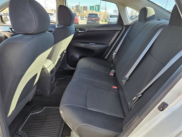 Used 2019 Nissan Sentra S image 9