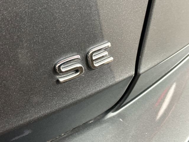 Used 2023 Volkswagen Jetta SE FWD video 3