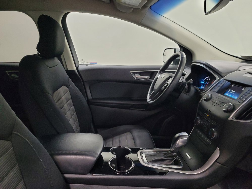 Used 2018 Ford Edge SEL image 21