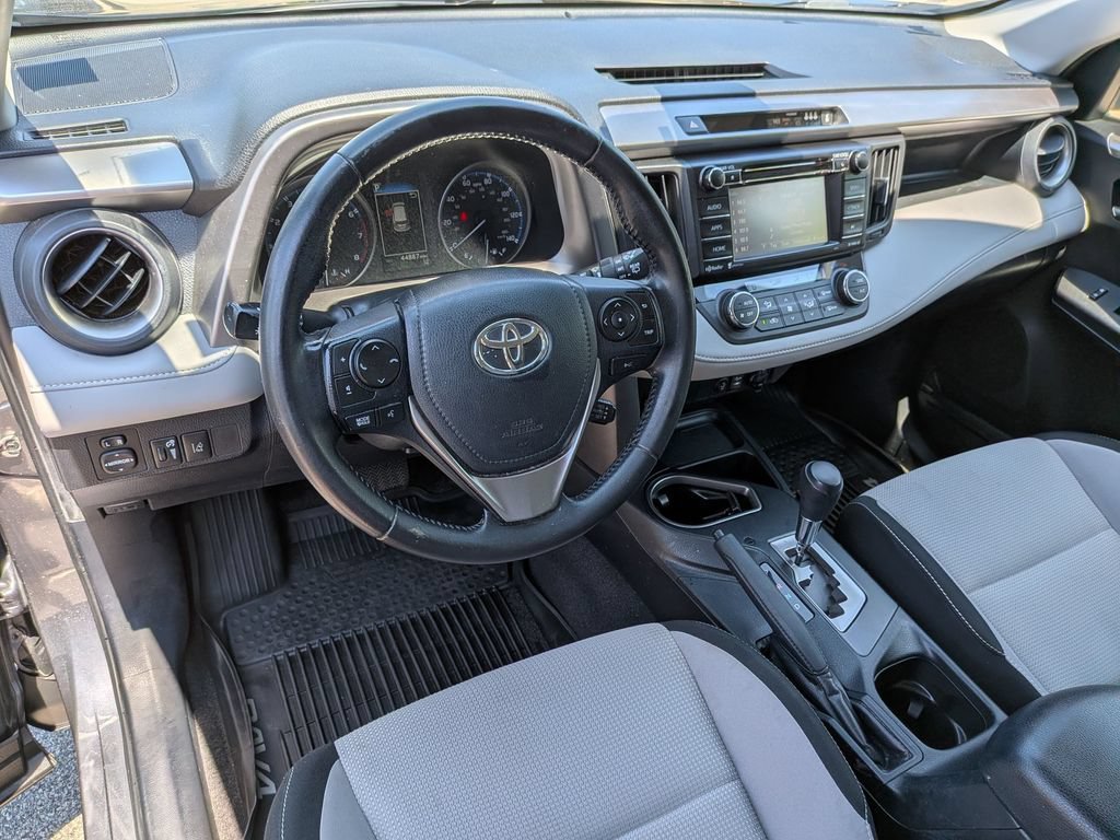 Used 2017 Toyota RAV4 XLE w/ Plus Special Value Package AWD/4WD image 17