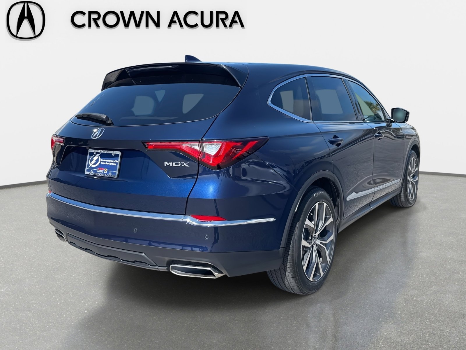 Used 2023 Acura MDX FWD w/ Technology Package image 5