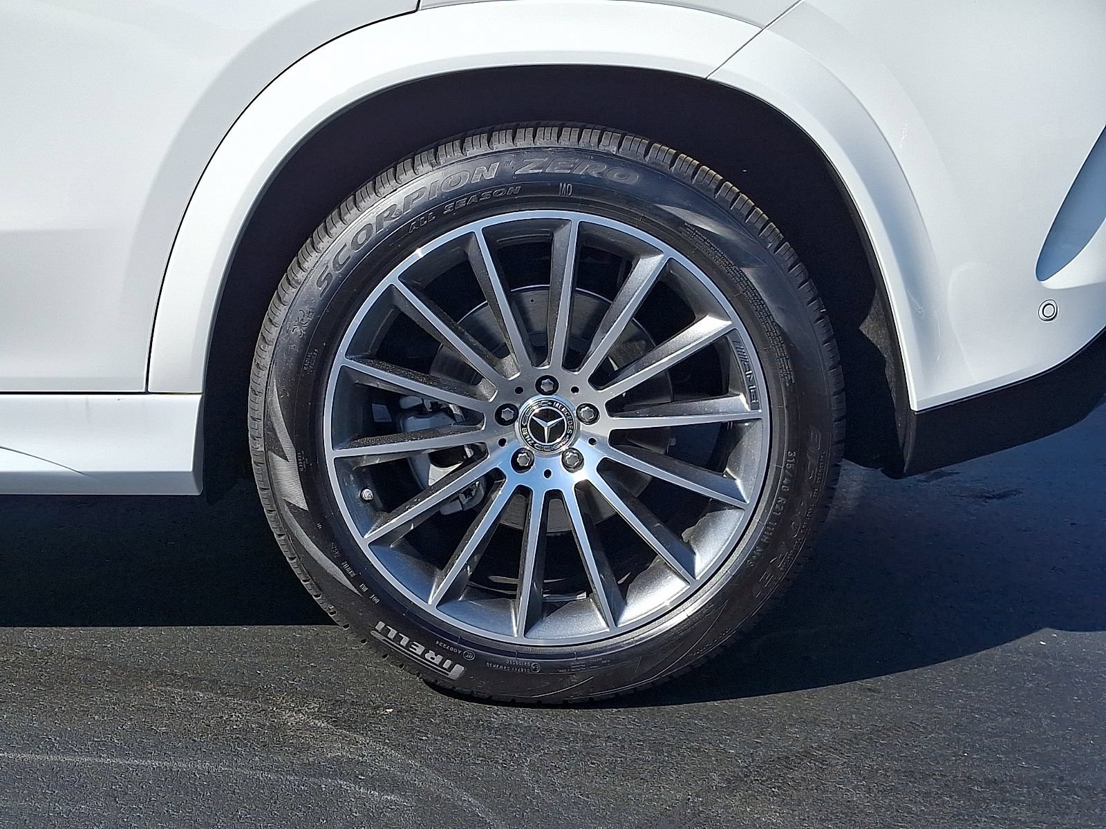 New 2026 Mercedes-Benz GLE 450 4MATIC image 5
