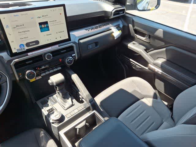 New 2026 Toyota Tacoma TRD Off-Road AWD/4WD image 11