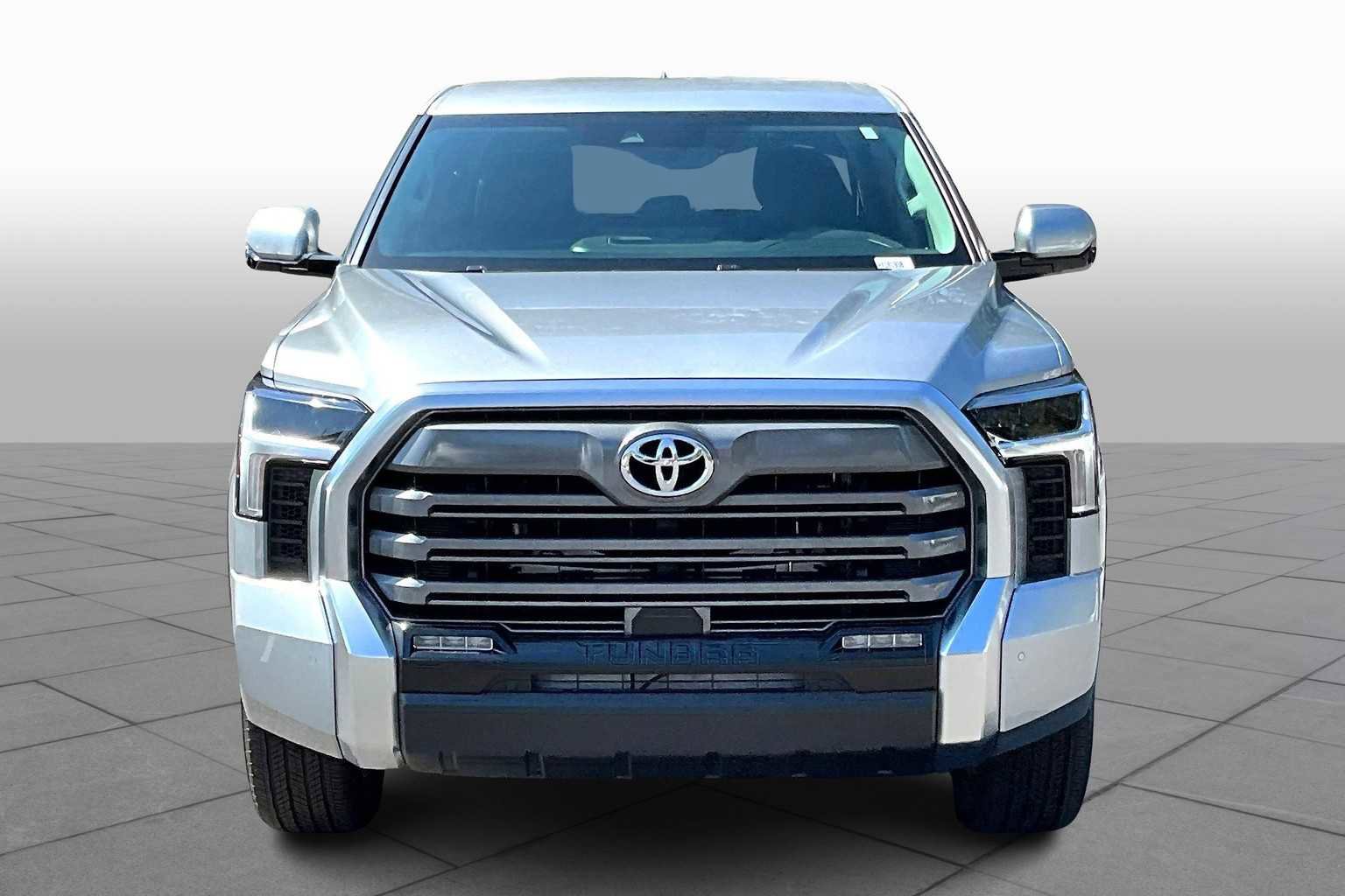 Used 2024 Toyota Tundra Limited image 3