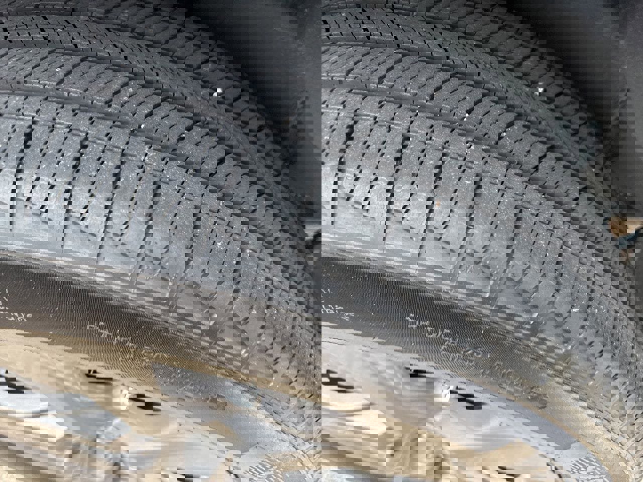 Used 2024 Toyota RAV4 XLE w/ Convenience Package AWD/4WD image 10