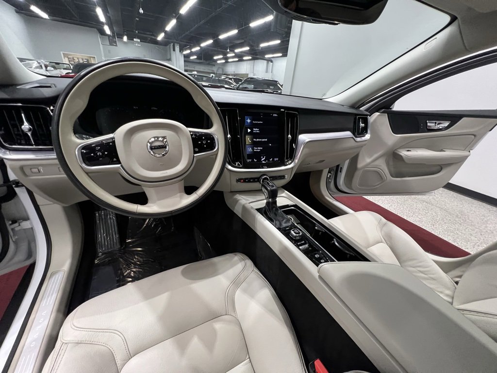 Used 2020 Volvo V60 T5 Cross Country w/ Protection Package Premier image 51