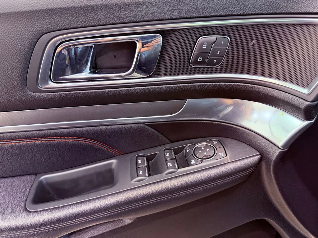 Used 2019 Ford Explorer Sport w/ Equipment Group 401A image 22