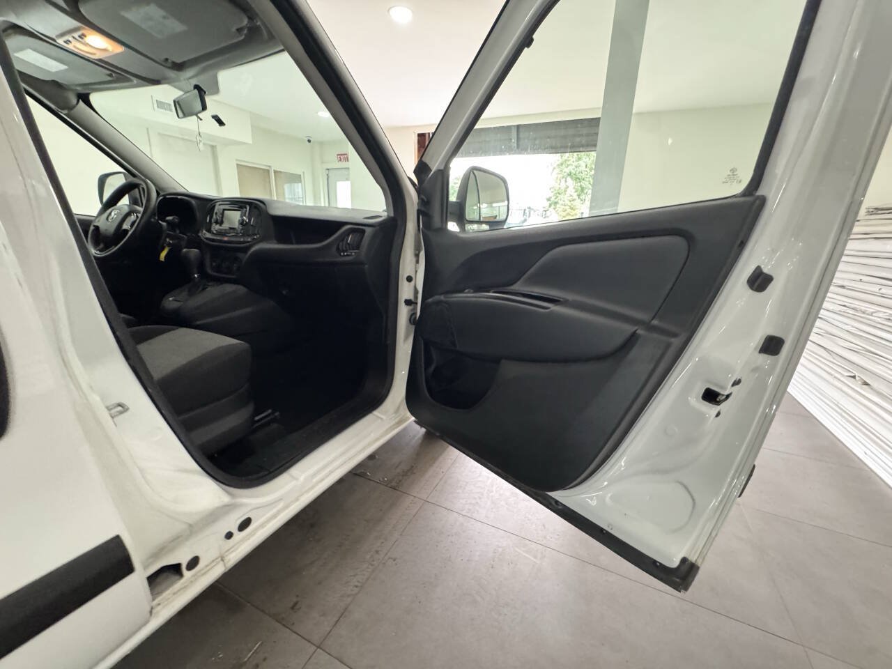 Used 2021 RAM ProMaster City Tradesman w/ Window Group 04 FWD image 21