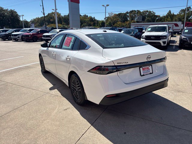 Used 2027 Nissan Sentra SV w/ Floor Mat Package FWD image 5