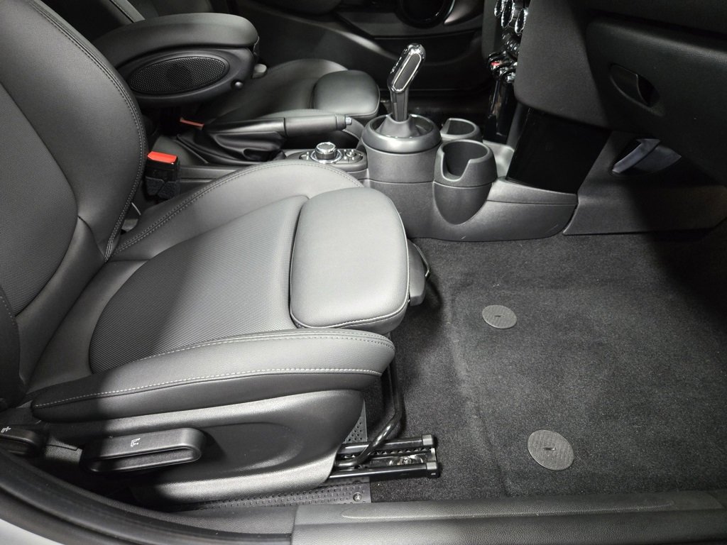 Used 2023 MINI Cooper S image 49