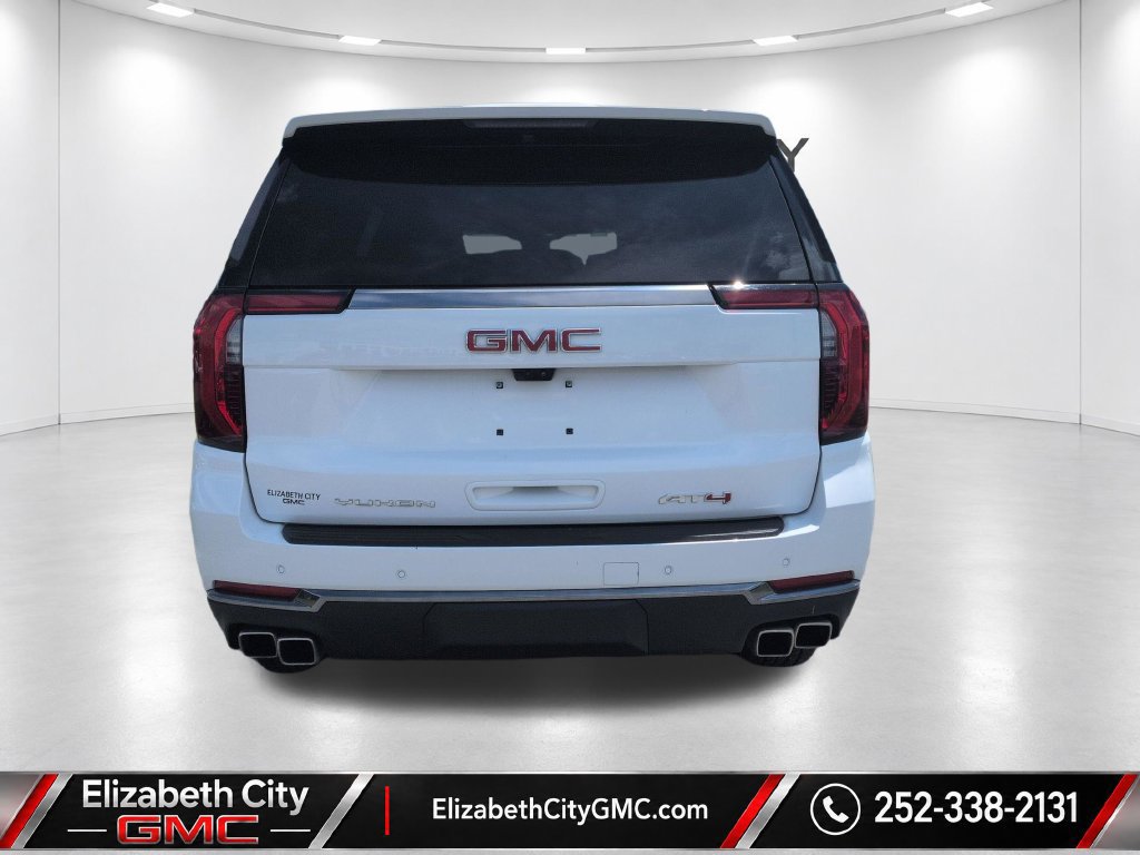 Used 2025 GMC Yukon AT4 w/ AT4 Premium Package AWD/4WD image 7