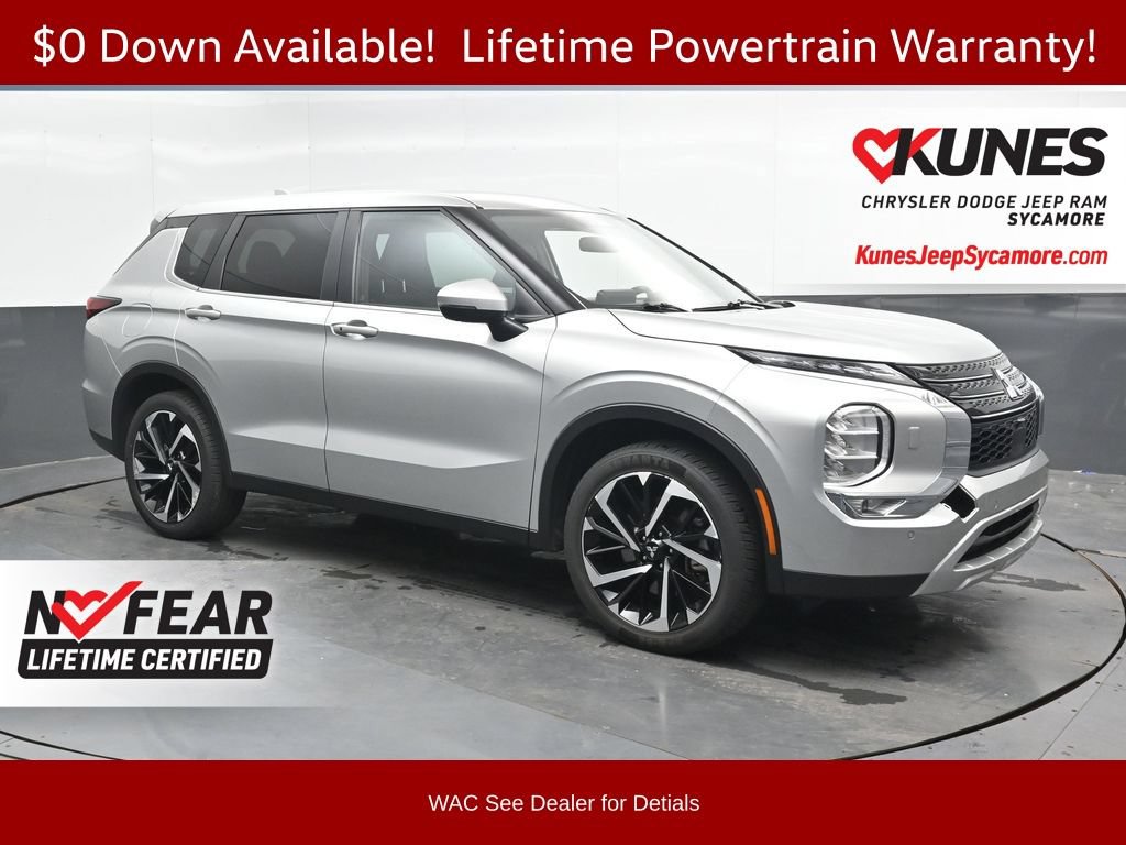 Used 2024 Mitsubishi Outlander SE AWD/4WD image 1