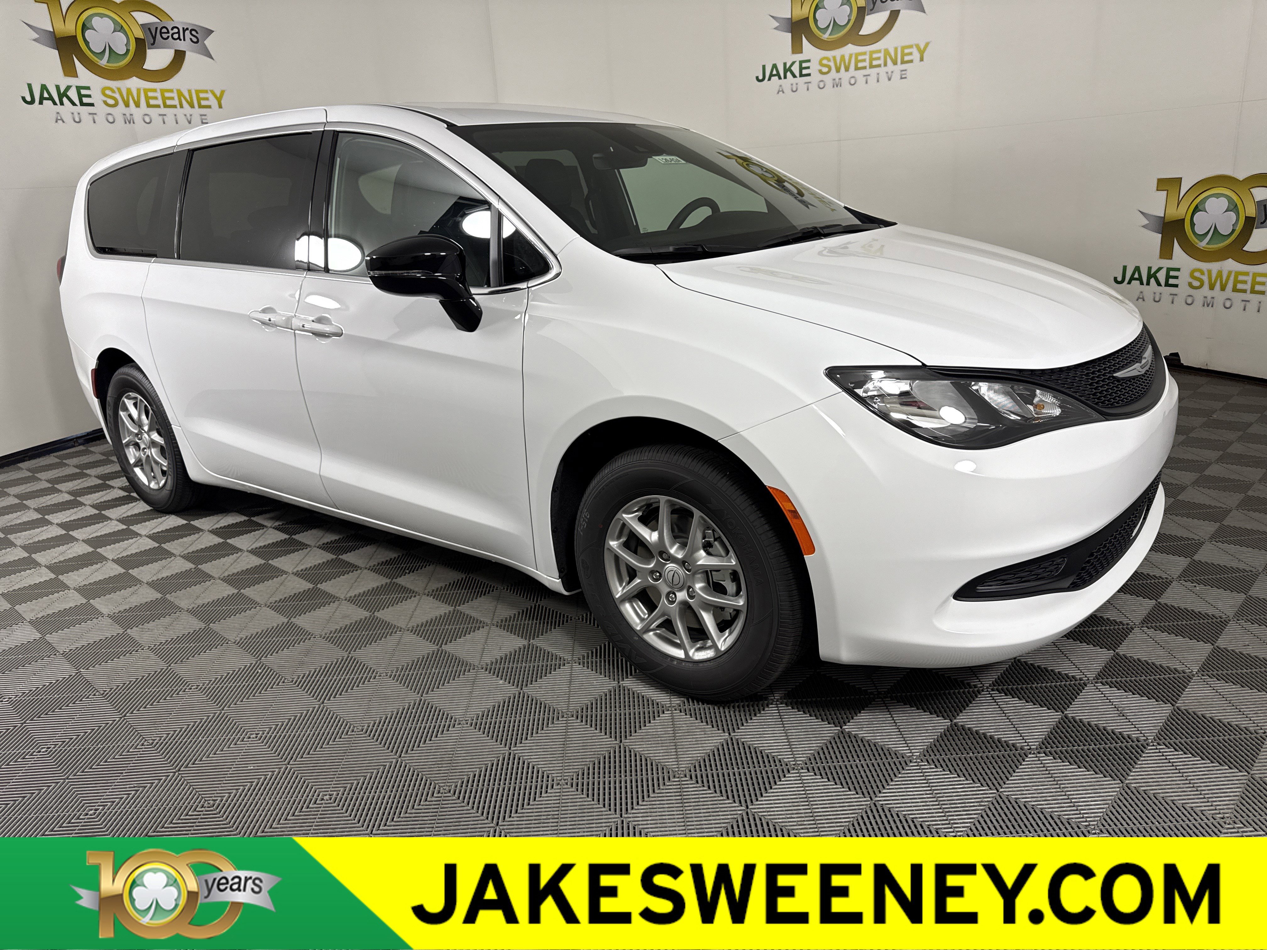 New 2026 Chrysler Voyager LX image 1