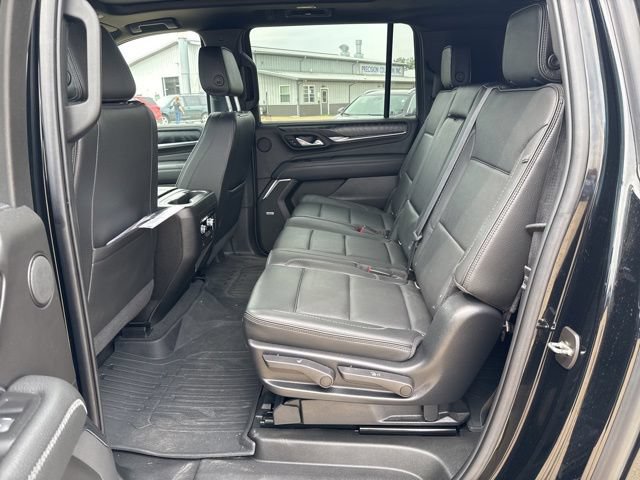 Used 2022 GMC Yukon XL Denali AWD/4WD image 22