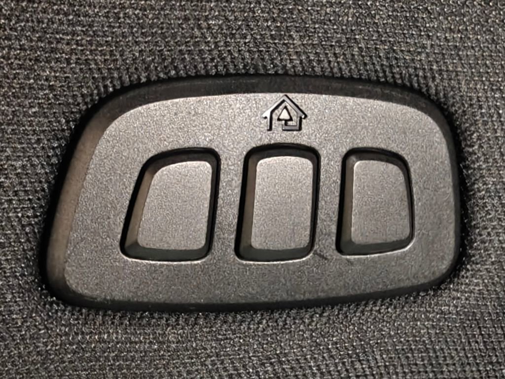 Used 2020 Ford Expedition Limited image 13