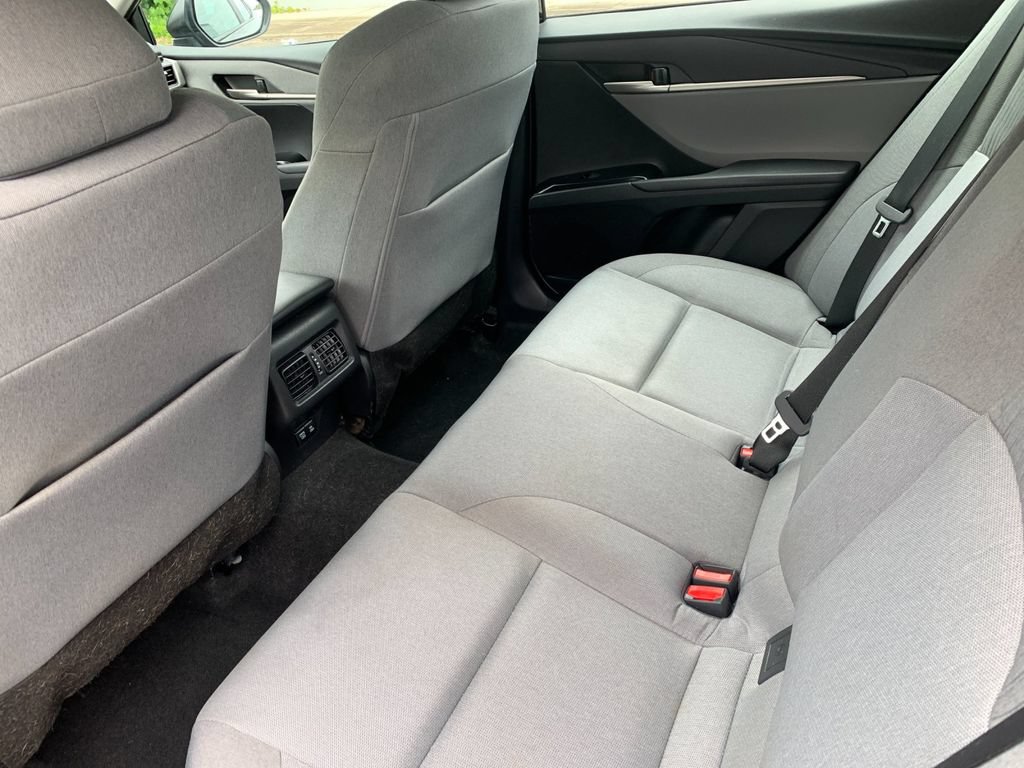 Used 2025 Toyota Camry LE w/ Convenience Package FWD image 14