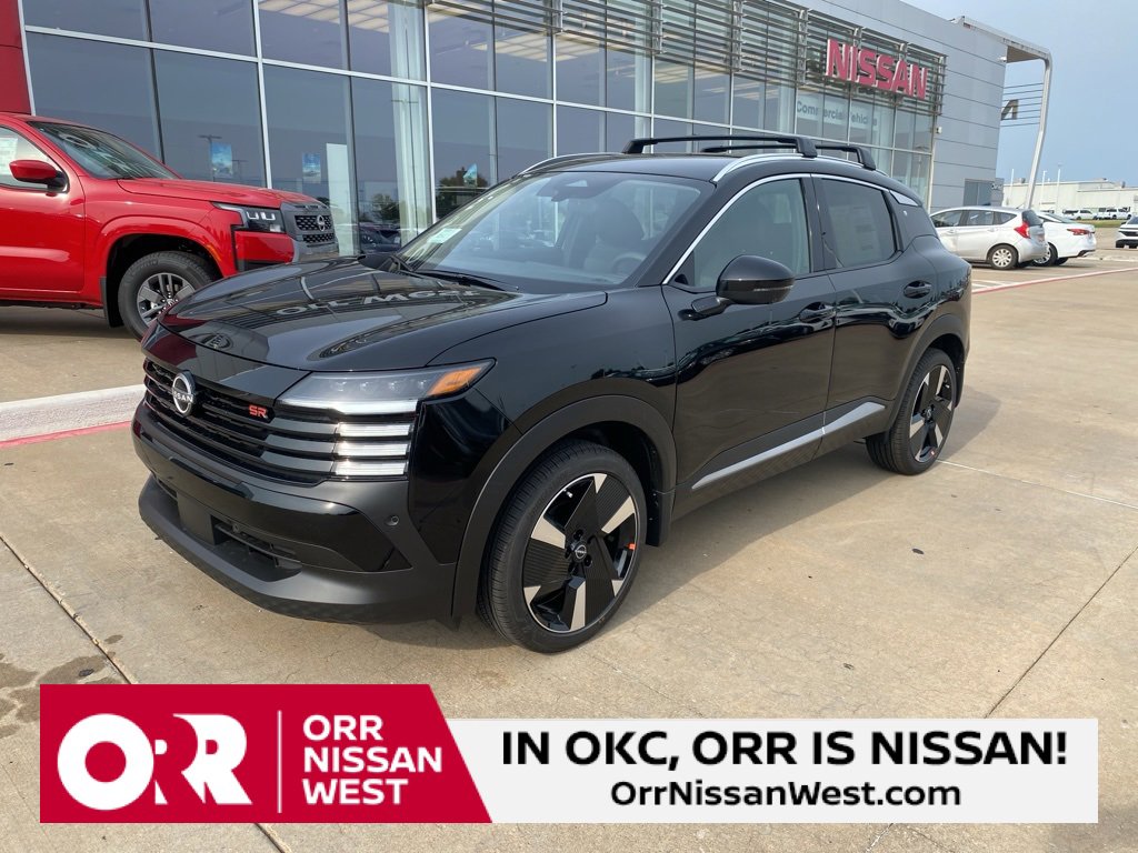 New 2026 Nissan Kicks SR w/ Cold Weather Package