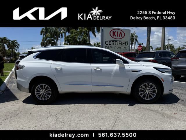 Used 2023 Buick Enclave Essence FWD image 2