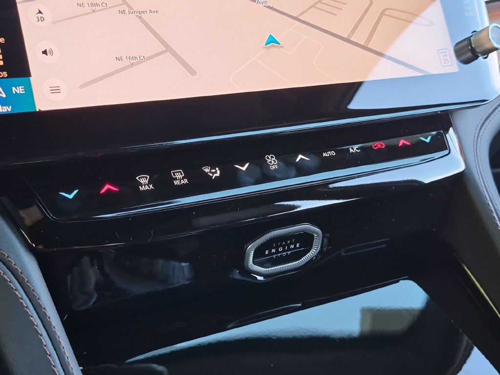 New 2027 Jeep Grand Cherokee Summit AWD/4WD image 25