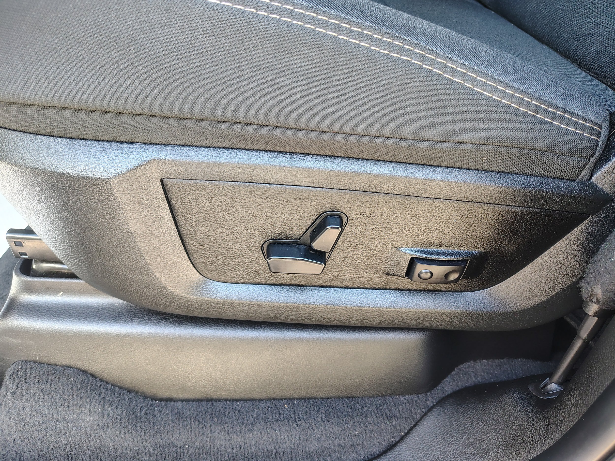 Certified 2025 RAM 2500 Big Horn AWD/4WD image 18