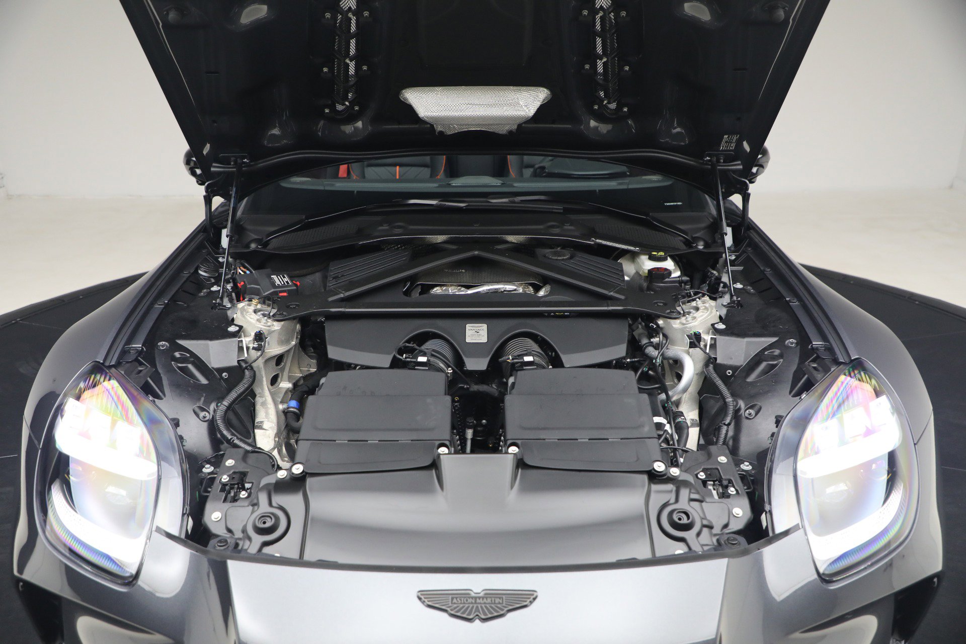 New 2026 Aston Martin V8 Vantage S image 48