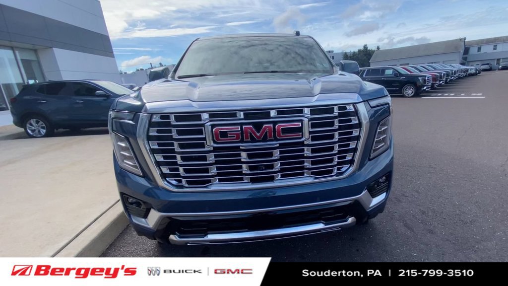 New 2026 GMC Yukon Denali w/ Denali Reserve Package AWD/4WD image 3