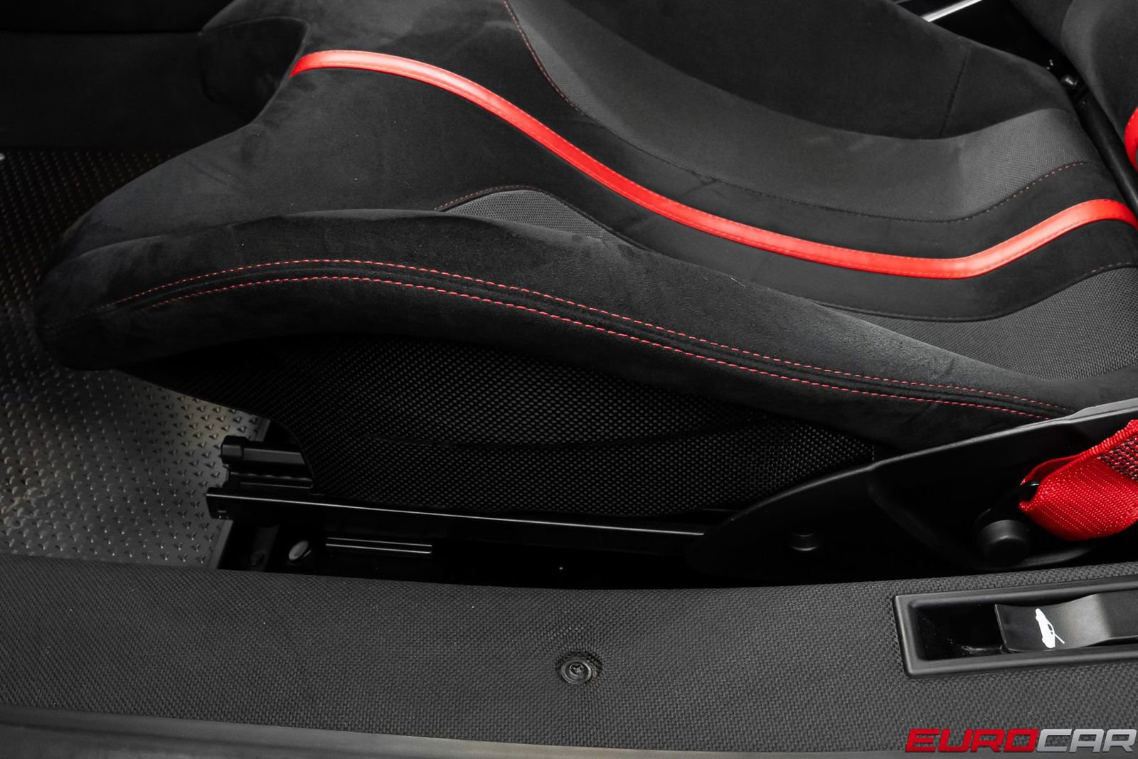 Used 2020 Ferrari 488 Pista *HUGE CARBON INTERIOR OPTIONS image 45