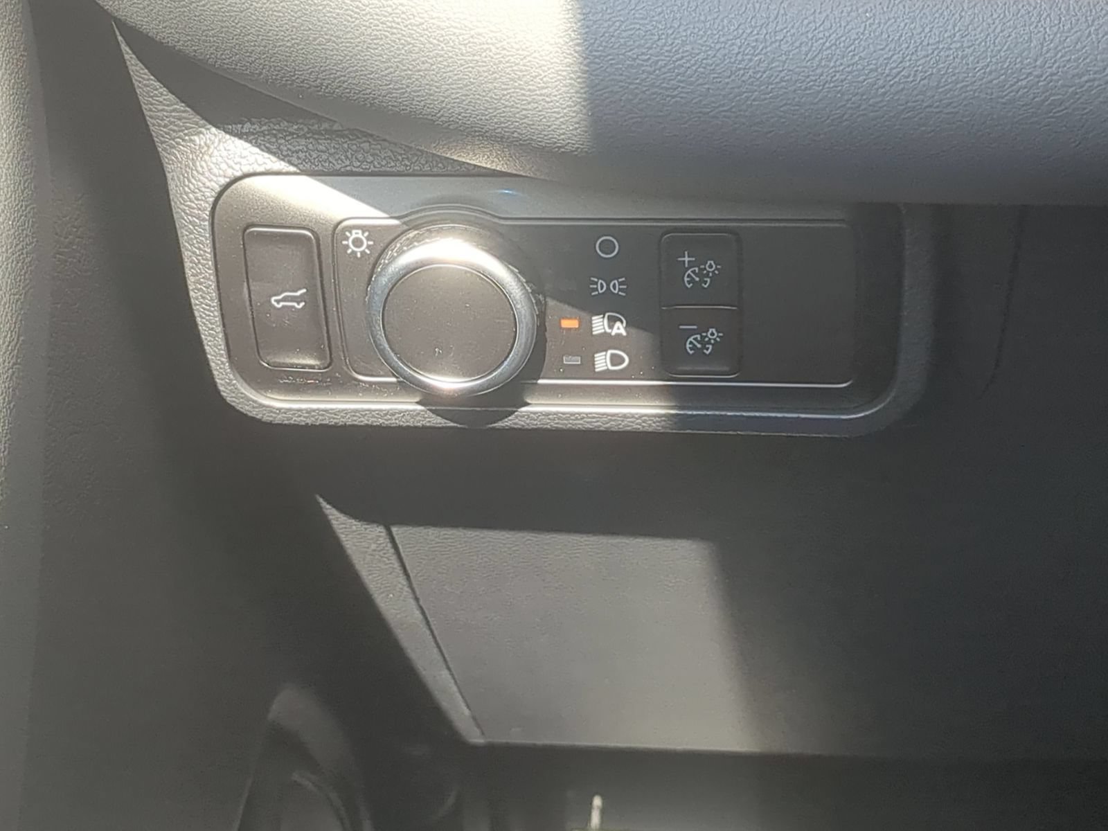 New 2026 Ford Explorer Active AWD/4WD image 16