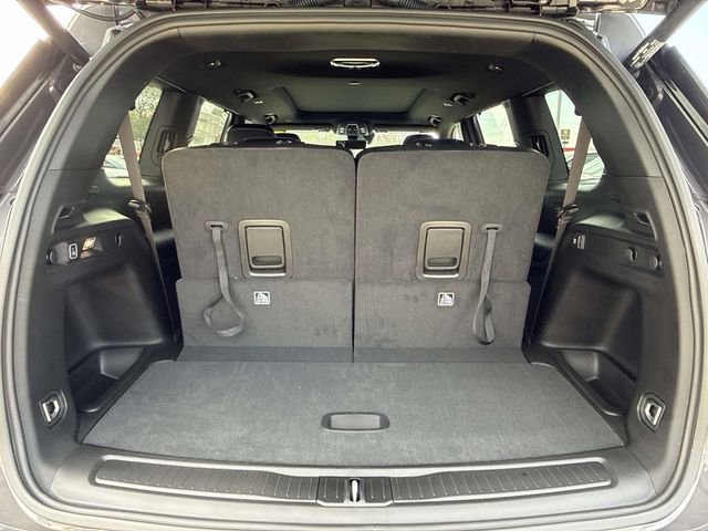 New 2025 Jeep Grand Cherokee L Limited w/ Luxury Tech Group II image 9