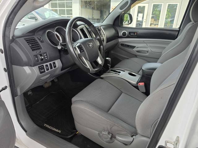 Used 2013 Toyota Tacoma 4x4 Double Cab w/ TRD Sport Pkg image 12