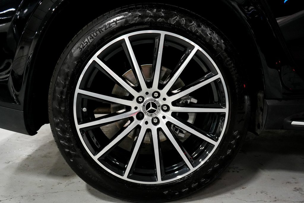 Used 2024 Mercedes-Benz GLS 580 4MATIC image 28