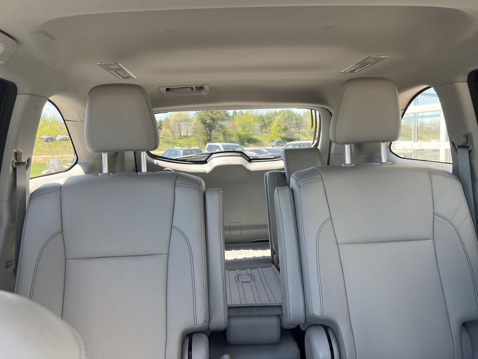Used 2017 Toyota Highlander Limited AWD/4WD image 20