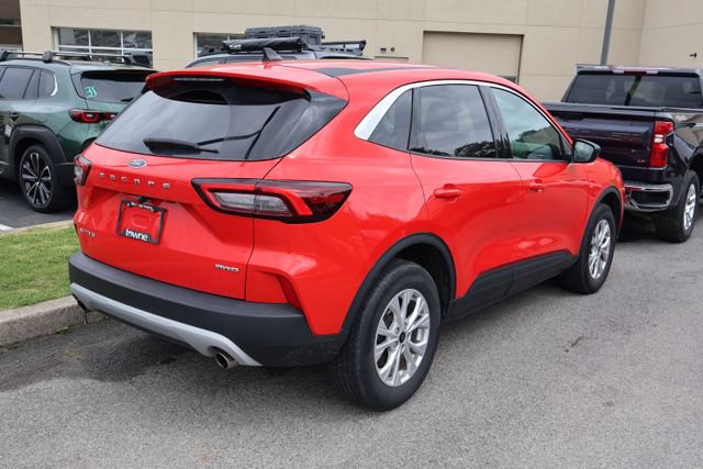 Used 2024 Ford Escape Active AWD/4WD image 4