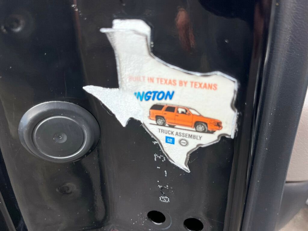 Used 2002 Chevrolet Tahoe Z71 image 57