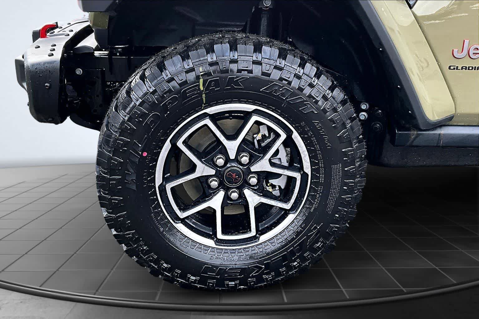New 2026 Jeep Gladiator Rubicon AWD/4WD image 8